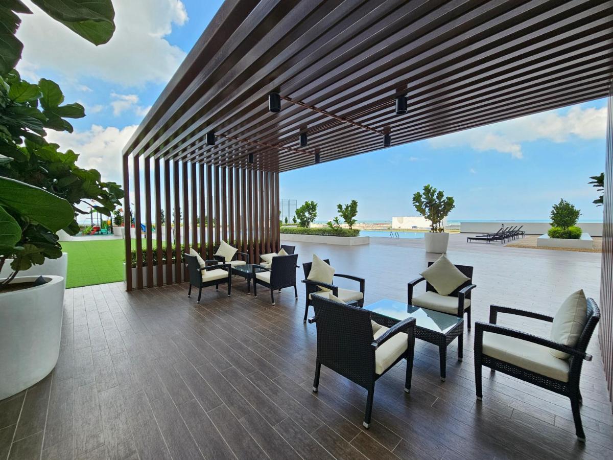 Amber Cove Melaka By Ggm Apartment Exterior foto